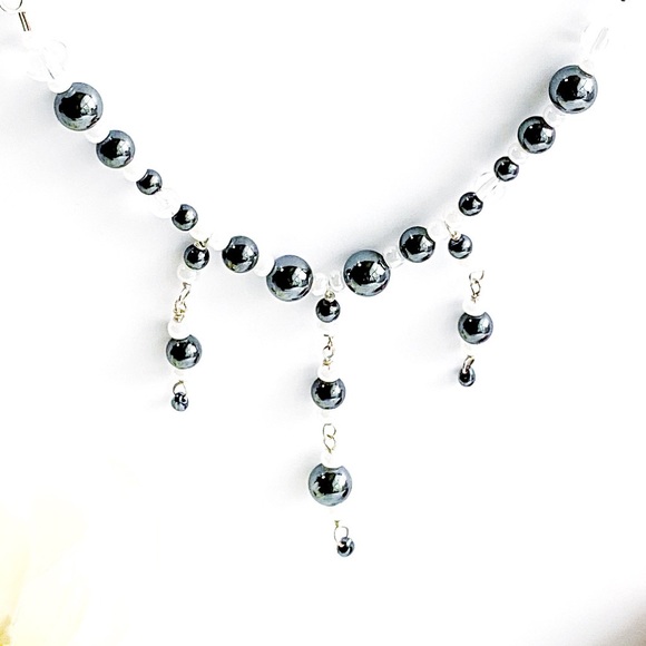 Hematite, Pearl, & Sterling Silver Jewelry Set - Picture 6 of 7
